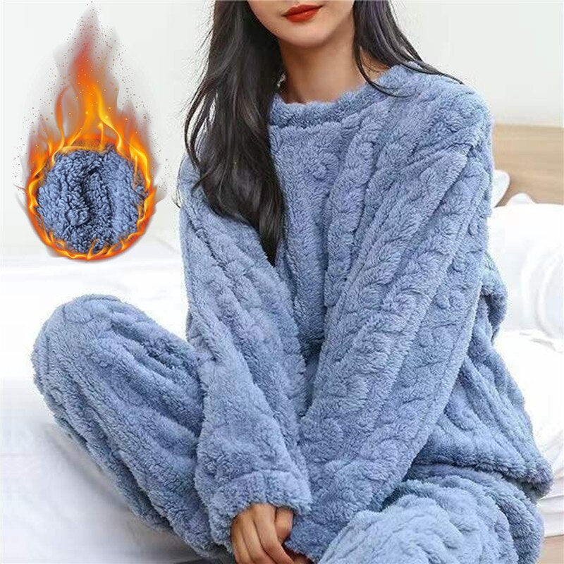 Patricia™ - Women's Fleece Pajama